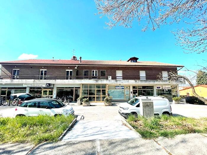 Appartamento con 5 locali in vendita in Viale Leonardo da Vinci Gubbio, Gubbio