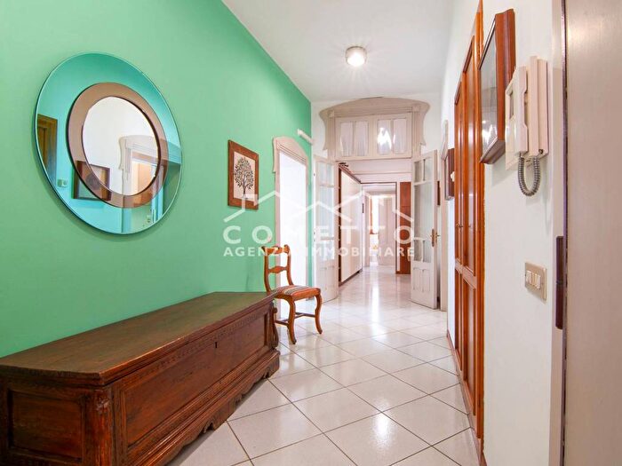 Appartamento con 5 locali in affitto in Via Anita Garibaldi, Borgo Trento, Verona