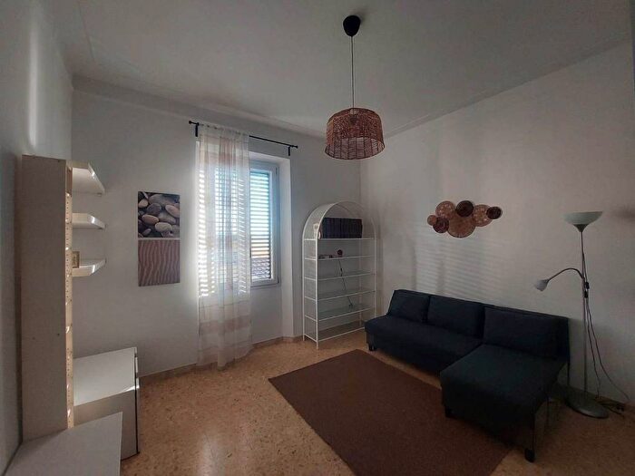 Appartamento quadrilocale in affitto in Porta al Prato San Jacopino, Firenze
