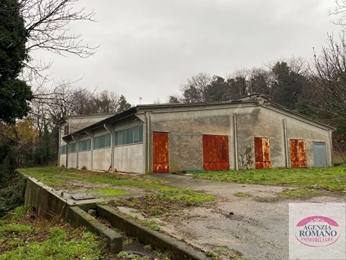 Casa con 6 locali in vendita in Varazze