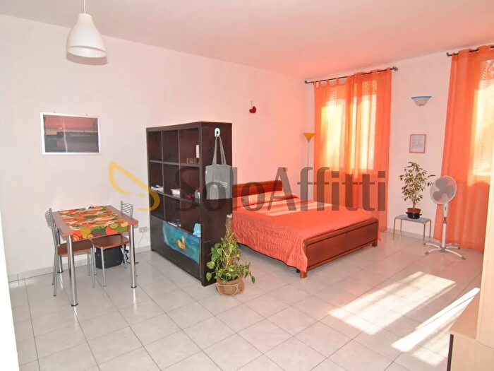 Appartamento monolocale in affitto in Via De Larderel, Livorno