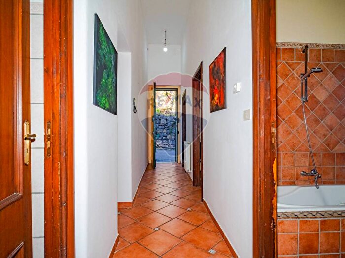 Appartamento trilocale in affitto in via silvio pellico, Trecastagni