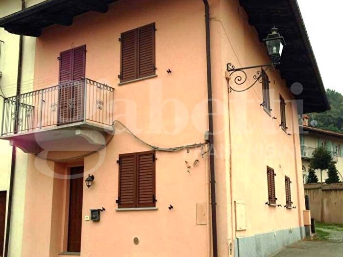 Casa bilocale in affitto in Via Vicolo delle vigne, Centro, Saluzzo