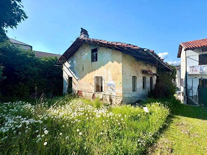 Casa quadrilocale in vendita in Via Monginevro, Buttigliera Alta
