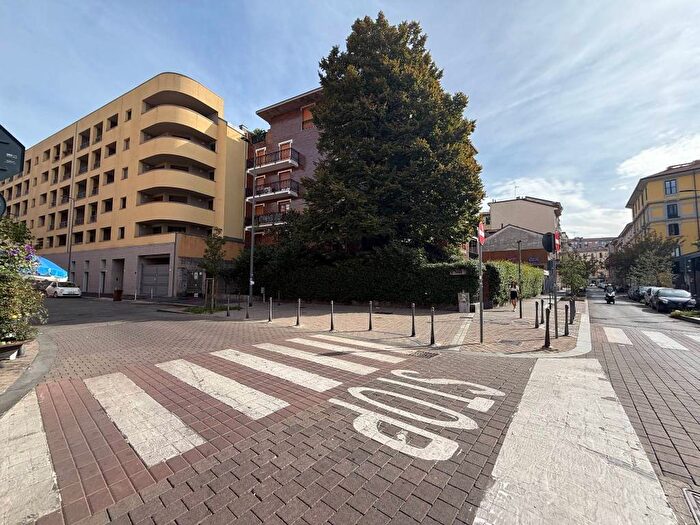 Appartamento bilocale in affitto in Via Termopili, Pasteur, Milano