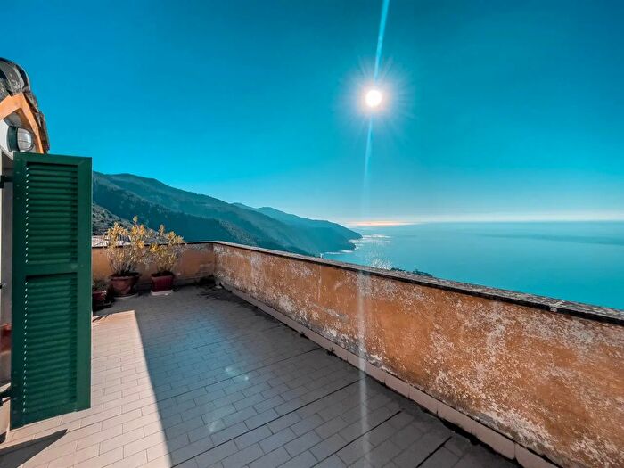 Appartamento quadrilocale in vendita in Vernazza