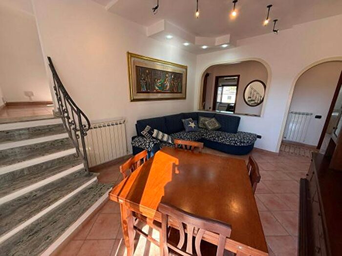 Appartamento quadrilocale in vendita in Via dellUnione, Civitavecchia