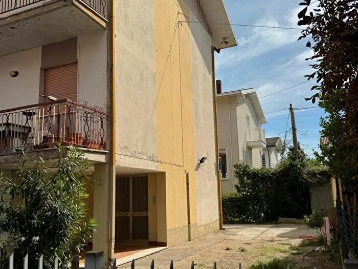 Appartamento con 5 locali in vendita in Riccione