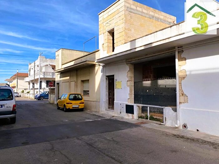 Casa in vendita in Specchia