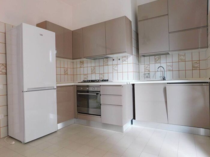 Appartamento quadrilocale in affitto in Via Sabotino, Pindemonte, Verona