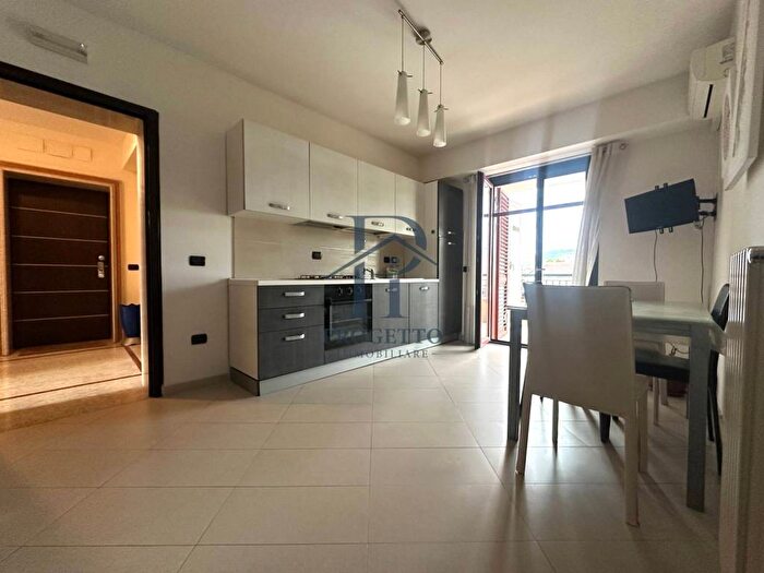 Appartamento trilocale in affitto in Via Antica Cappella, San Clemente, Caserta