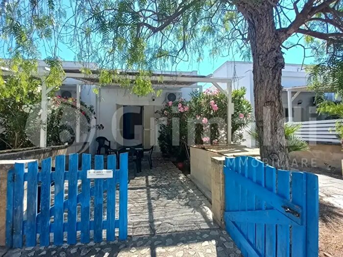 Appartamento trilocale in vendita in Via Savonarola, Ugento