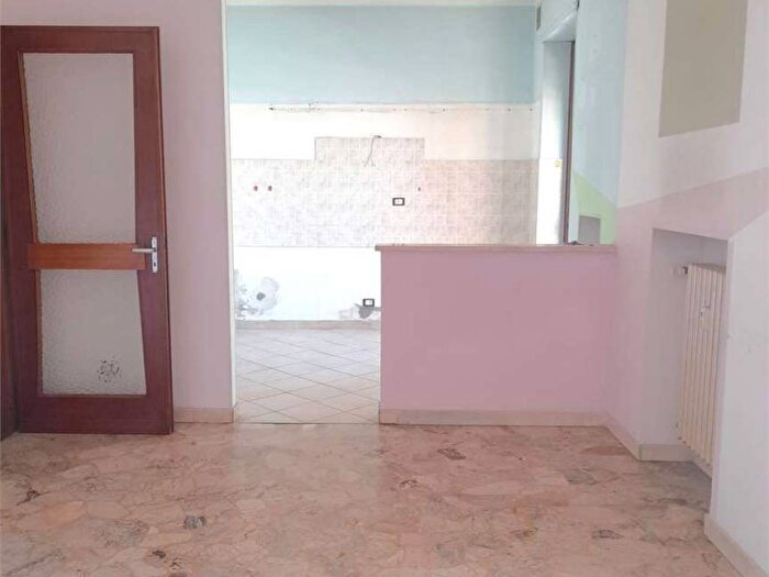 Appartamento con 5 locali in affitto in Spalto Gamondio, Piazza Genova, Alessandria