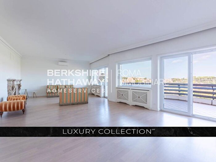 Appartamento con 6 locali in affitto in Via Giovanni Bessarione, Gregorio VII Piccolomini, Roma