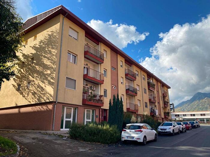 Appartamento quadrilocale in affitto in Via Quattrograna, Quattrograna Bellizzi SantOronzo, Avellino