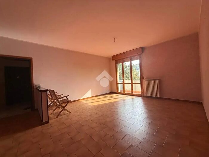 Appartamento quadrilocale in vendita in Via Fratelli Rosselli, Reggio nell'Emilia