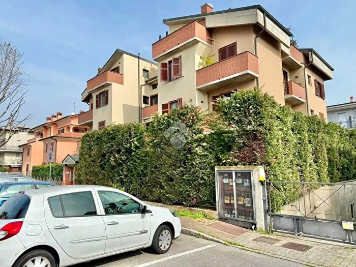 Appartamento bilocale in vendita in Via Mantegna, Treviglio