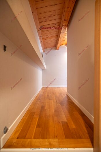 Appartamento quadrilocale in vendita in Via Rosario Riolo Palermo Pa Italia, Palermo