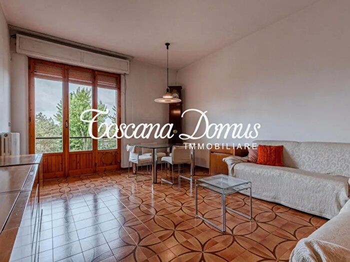 Appartamento con 5 locali in vendita in a Abruzzi, Siena