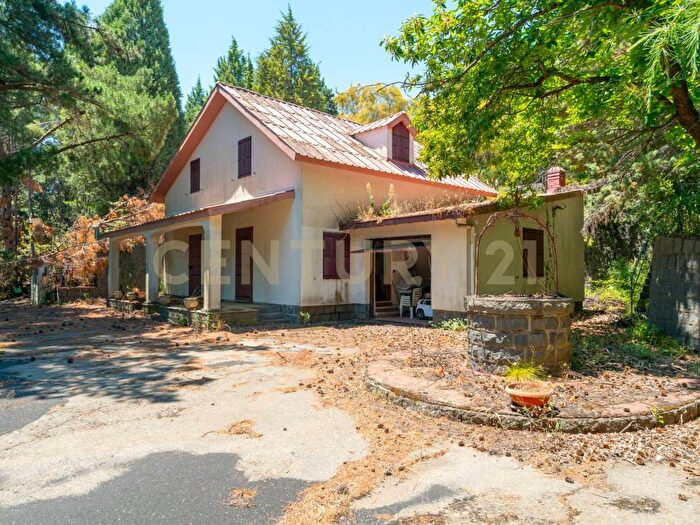 Casa con 6 locali in affitto in Strada Regionale Mareneve, Linguaglossa