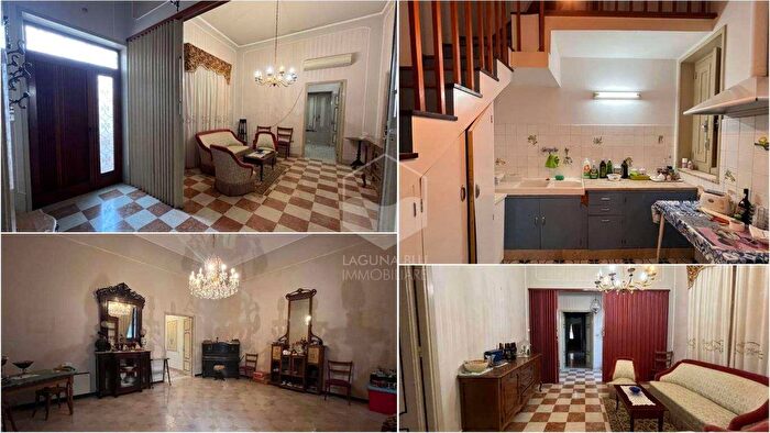 Casa con 11 locali in vendita in Via Roma, Marsala