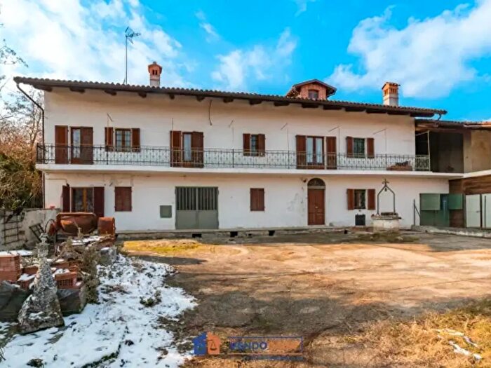 Casa con 6 locali in vendita in Via Monte Ollero, Busca