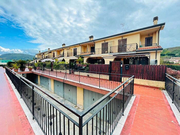 Casa quadrilocale in vendita in Via SantAgostino, Colleferro