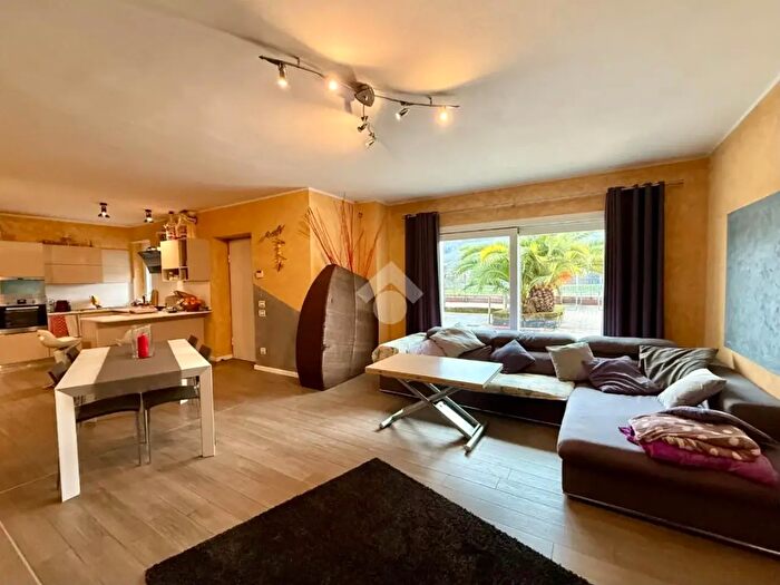 Appartamento quadrilocale in vendita in Via Montecchi, Gorlago