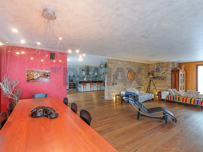 Appartamento quadrilocale in vendita in Via FT Marinetti, Fontanella