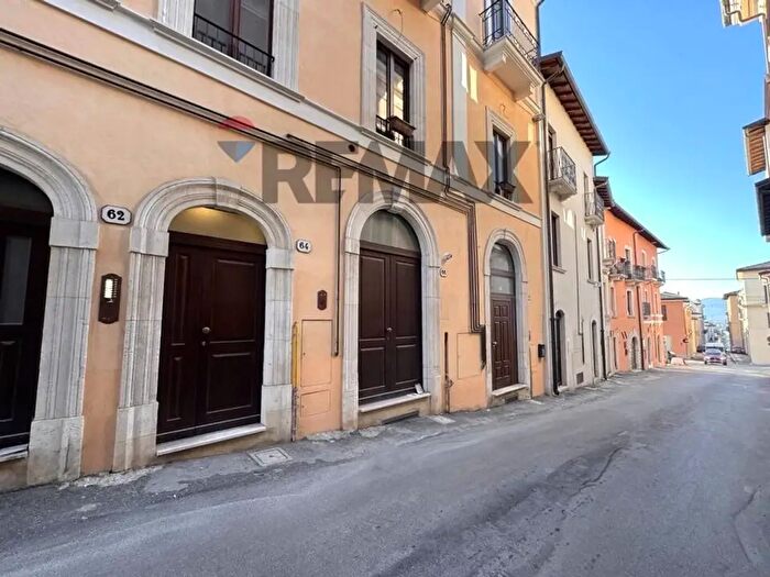 Appartamento monolocale in affitto in Via Roma, LAquila
