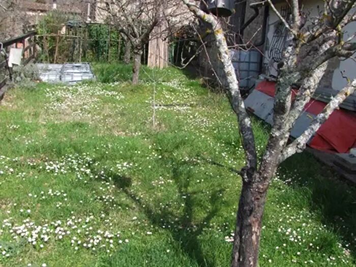 Casa con 5 locali in vendita in Dicomano