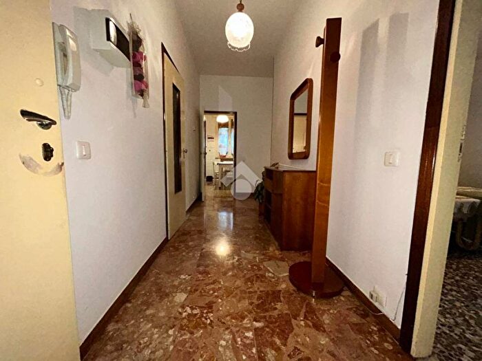 Appartamento quadrilocale in affitto in via Sabotino, Centro, SantIlario dEnza