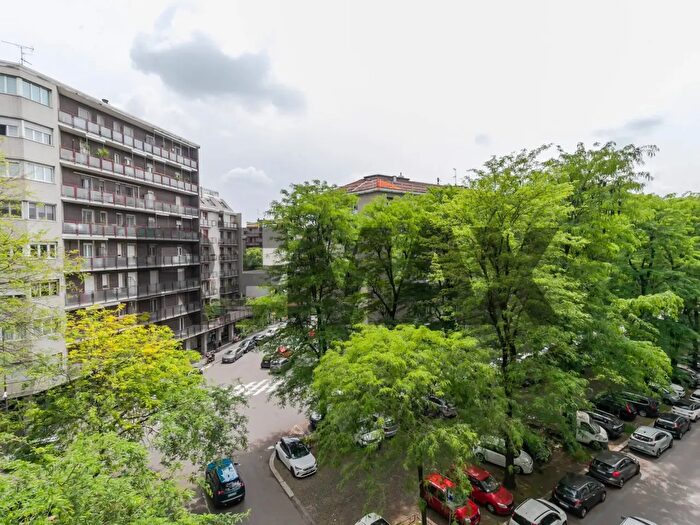 Appartamento bilocale in affitto in Via Pisanello, Milano