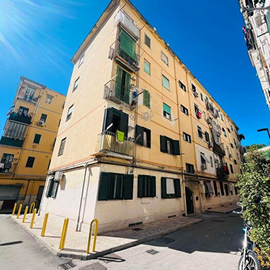 Appartamento bilocale in vendita in Via Sergio Bruni, Napoli