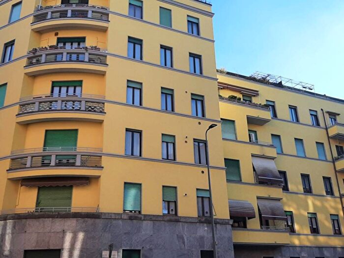 Appartamento bilocale in affitto in Viale Brianza, Centrale, Milano