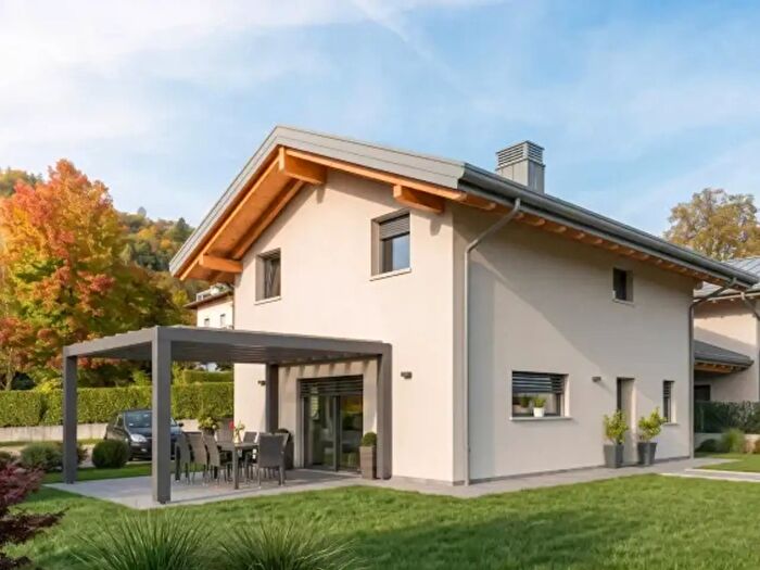 Casa quadrilocale in vendita in Via Enrico Toti, Cirimido