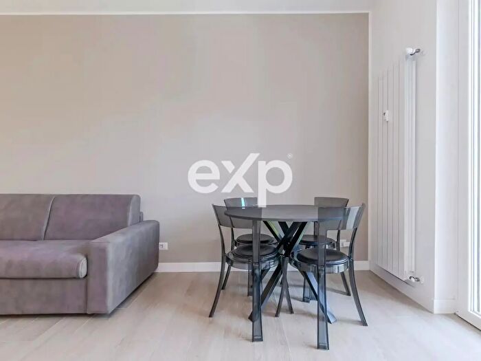 Appartamento trilocale in vendita in Milano