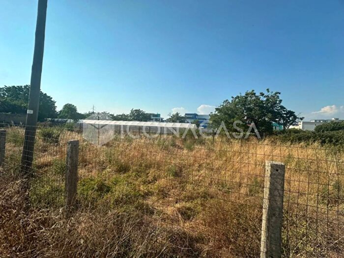 Casa monolocale in vendita in Via Somma SNC, Marigliano