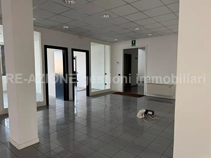 Casa con 9 locali in affitto in Altavilla Vicentina