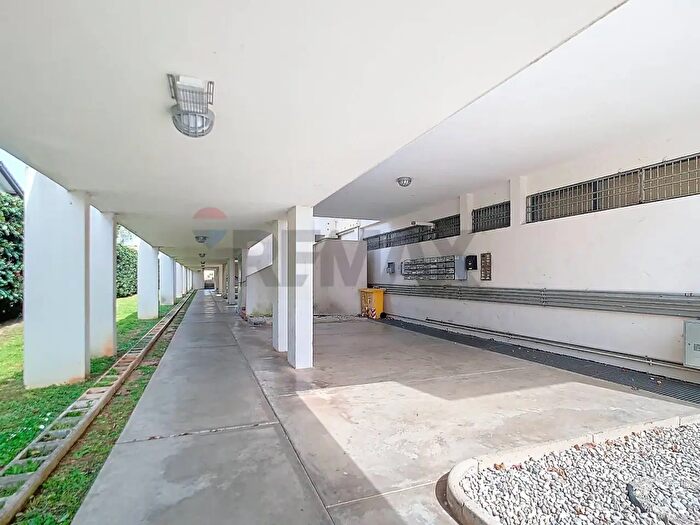 Appartamento con 5 locali in vendita in Via Monte Santo, Montebelluna