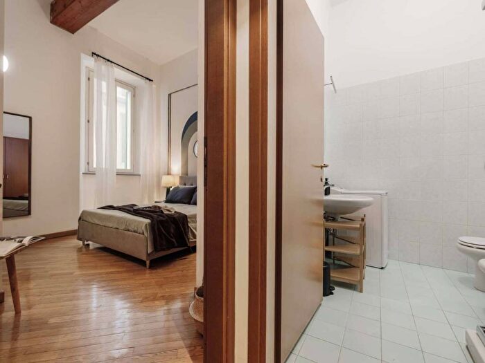 Appartamento bilocale in affitto in Via dell'Orso, Brera, Milano