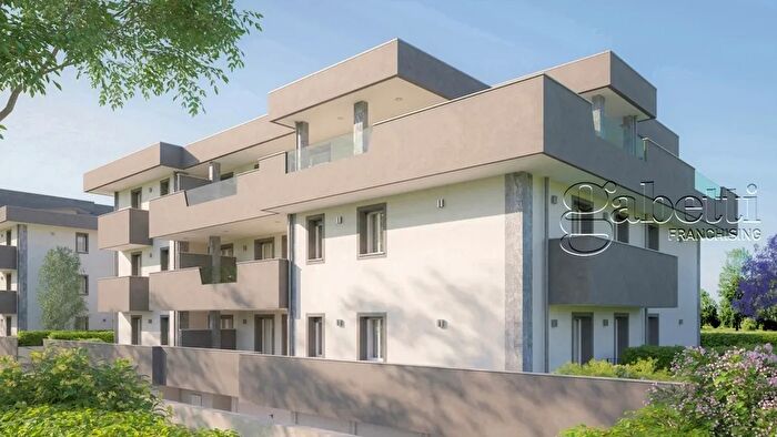 Appartamento trilocale in vendita in Antonio Vivaldi, Dairago