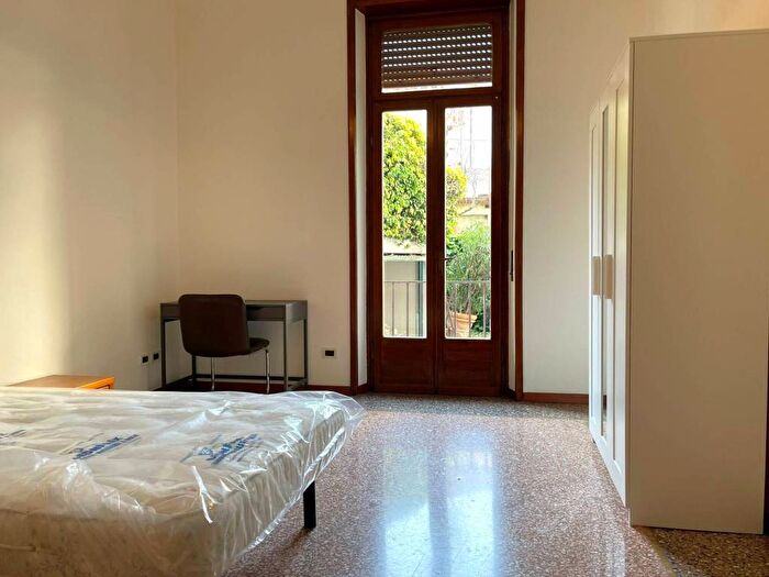 Appartamento quadrilocale in affitto in Via Alberto Mario, Castello Via Musei, Brescia