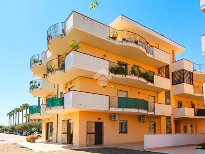 Appartamento trilocale in vendita in Via Osvaldo Licini, Grottammare