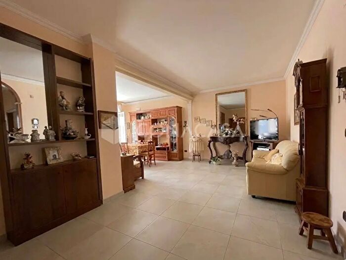 Appartamento trilocale in vendita in Via Lecce, San Severo