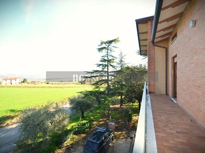 Appartamento con 8 locali in vendita in Strada di Sant Egidio, Perugia