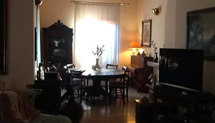 Casa con 10 locali in vendita in San Felice sul Panaro Via Frati, San Felice Sul Panaro