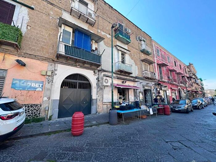 Appartamento monolocale in affitto in Via cassano, Secondigliano, Napoli