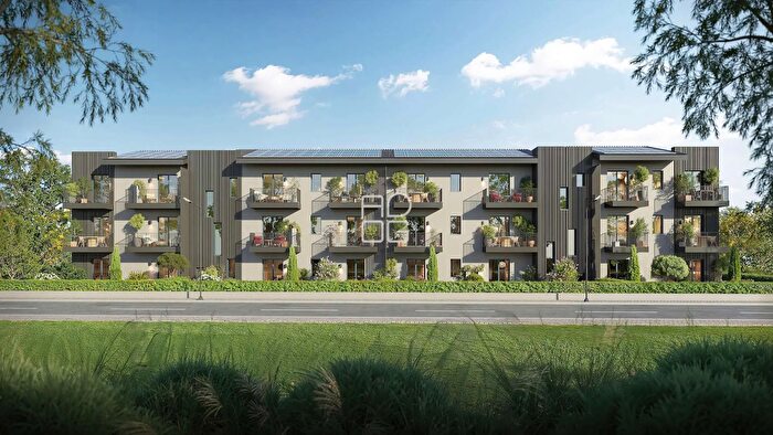 Appartamento trilocale in vendita in Via Salvo dAcquisto, Lonato