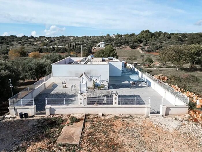 Casa quadrilocale in vendita in Contrada Cervarolo, Ostuni